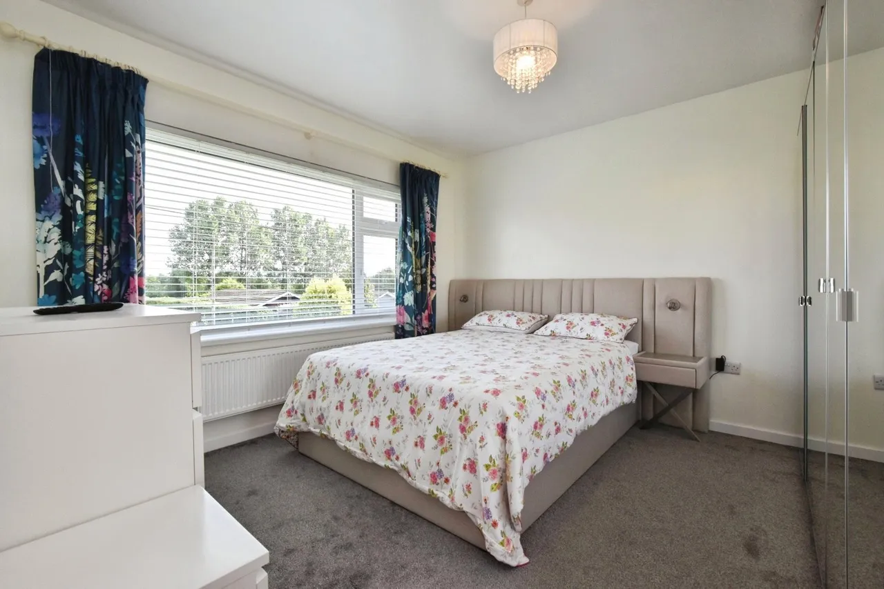 Hendre Road, Tycroes, SA18, photo 13