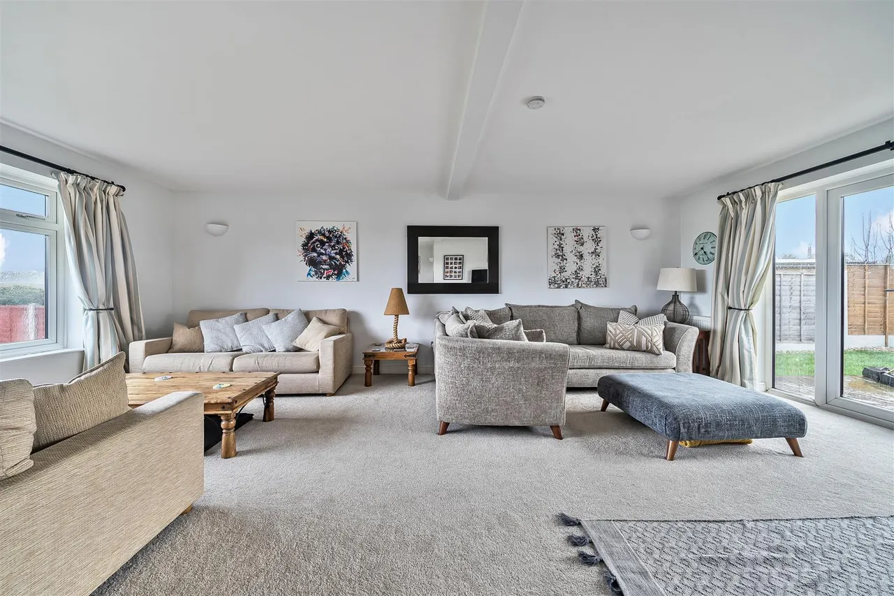 The Close, Hilmarton, SN11, photo 6