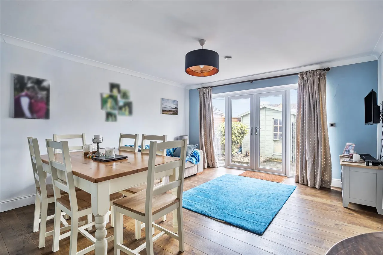 The Close, Hilmarton, SN11, photo 8