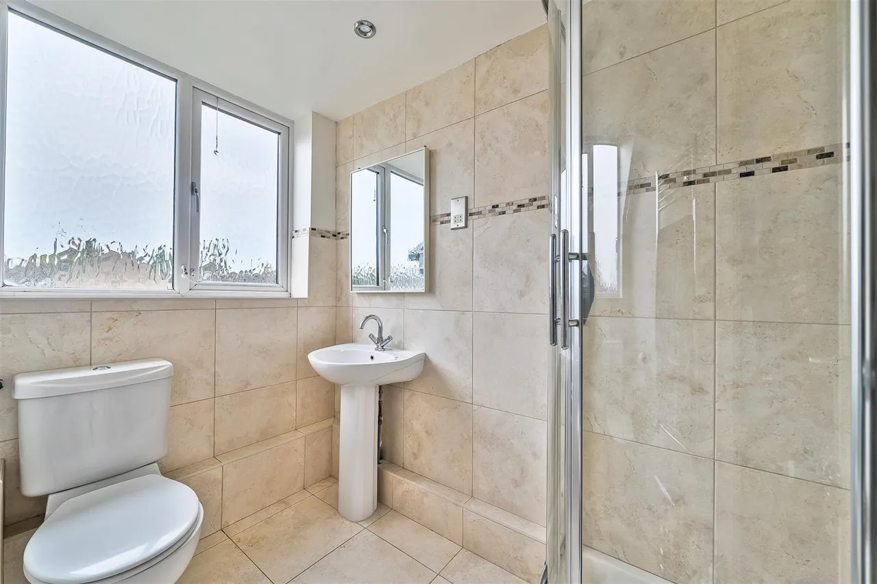 The Close, Hilmarton, SN11, photo 22