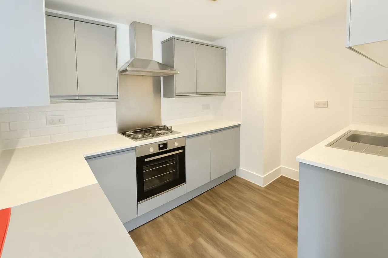 Knyveton Road, Bournemouth, photo 2