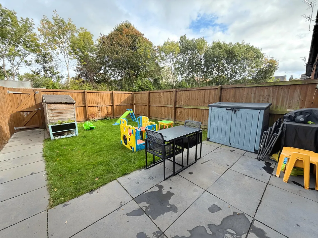 Ferndown Road, Manchester, photo 18