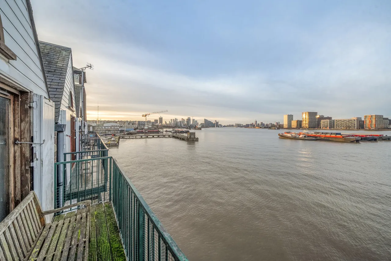 Riverside, SE7, photo 4