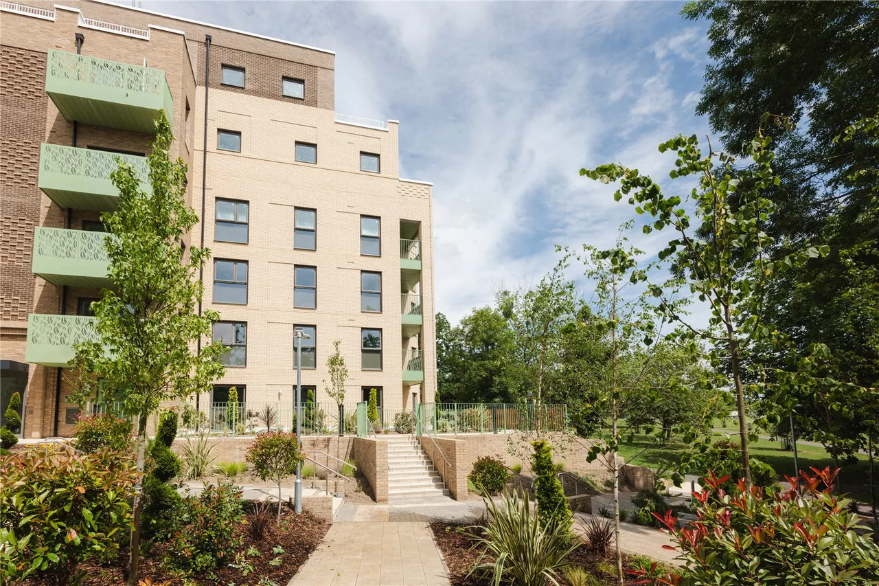 Park Quarter, Albert Road, New Barnet, EN4 9SH, photo 14
