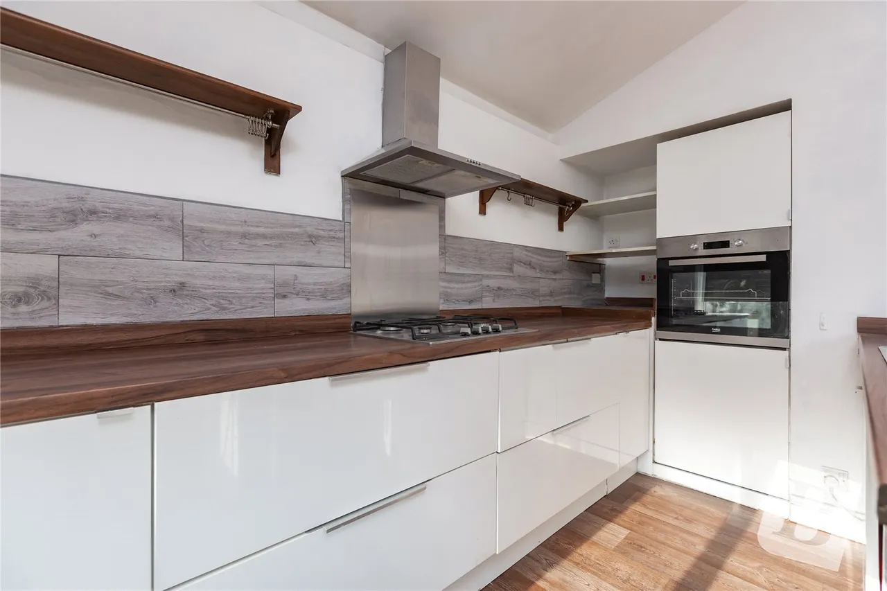 Hornchurch, RM12, photo 6