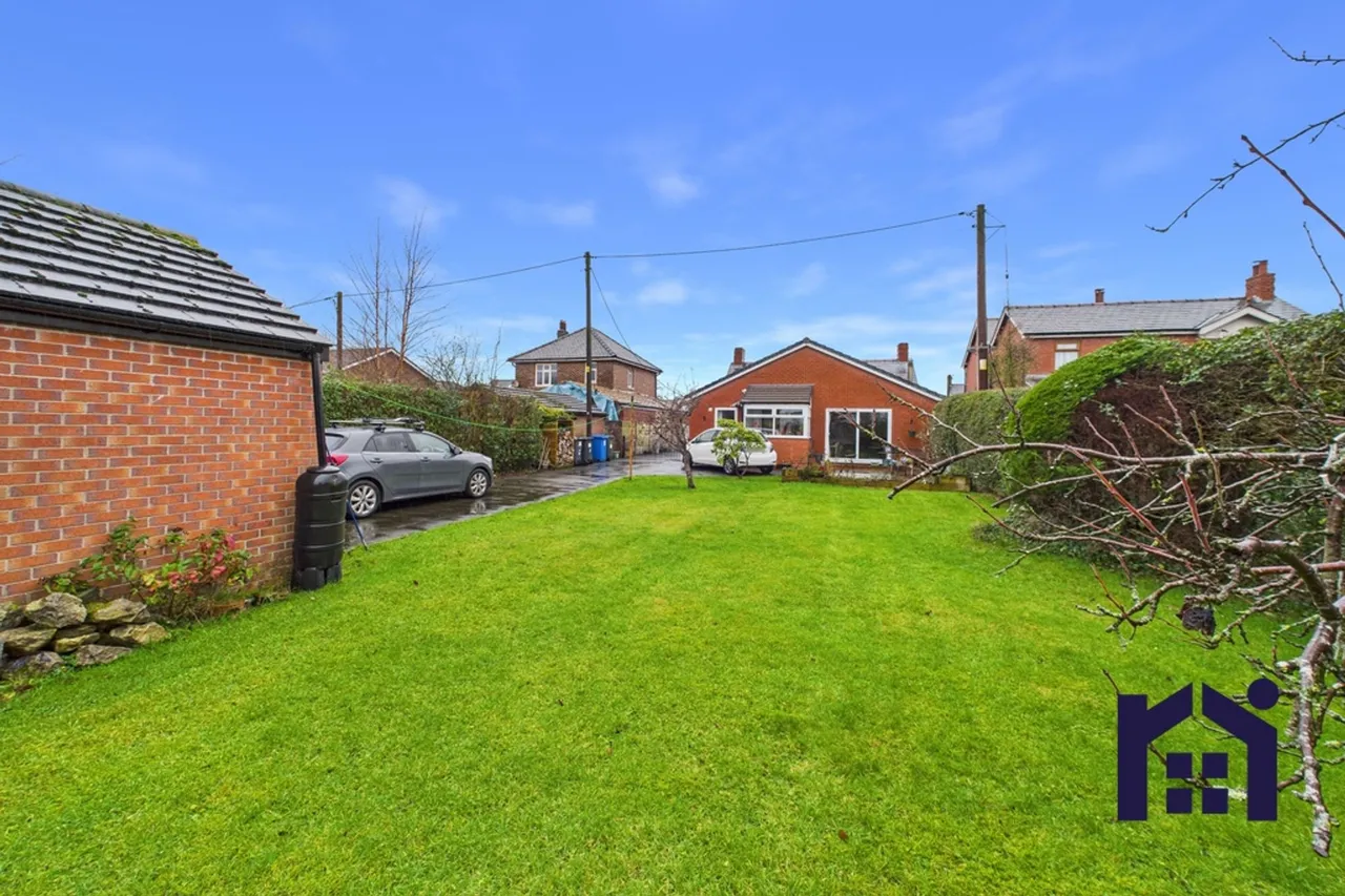 Lawrence Lane, Eccleston, Chorley, PR7 5SJ, photo 4