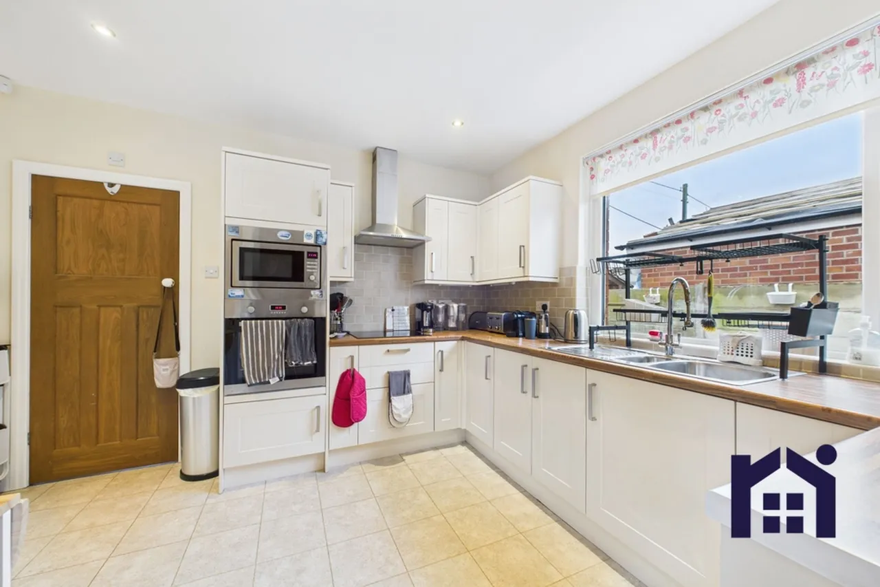 Lawrence Lane, Eccleston, Chorley, PR7 5SJ, photo 11