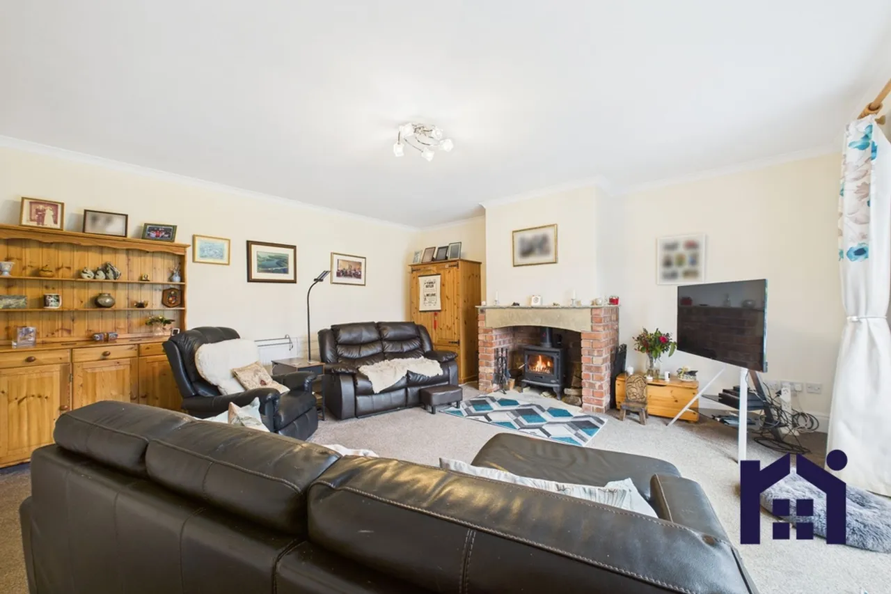 Lawrence Lane, Eccleston, Chorley, PR7 5SJ, photo 2