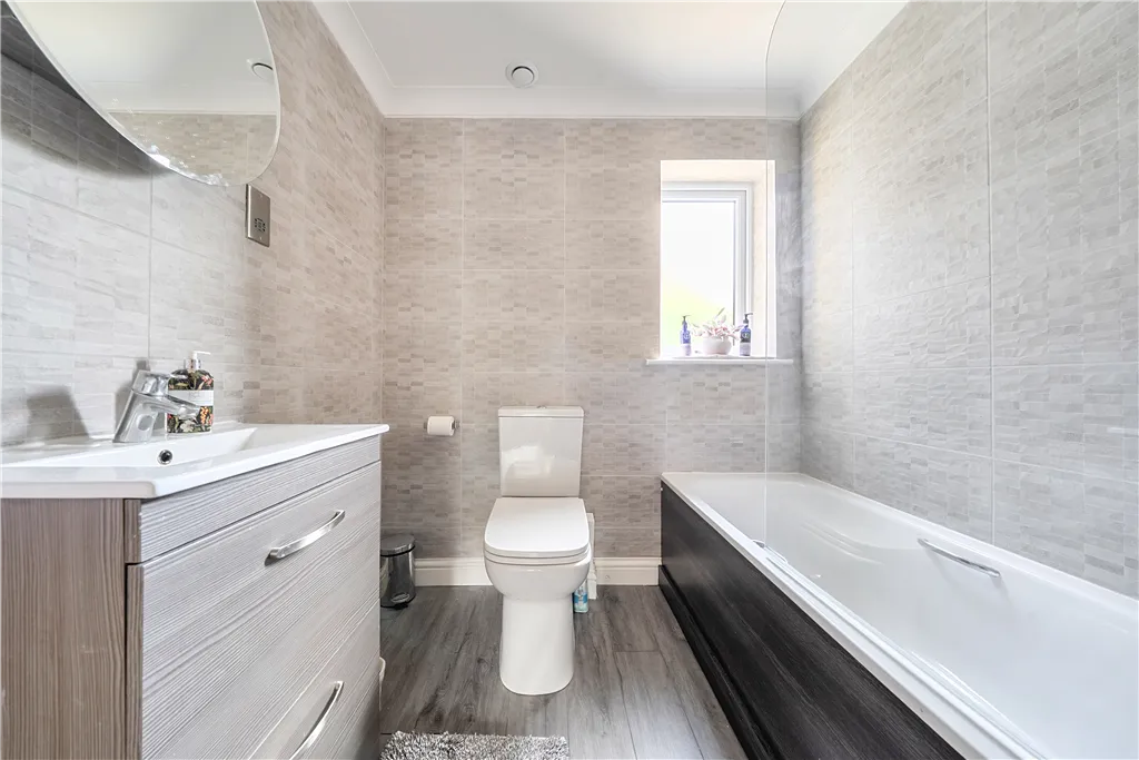 Hendrie Road, Holt, photo 16