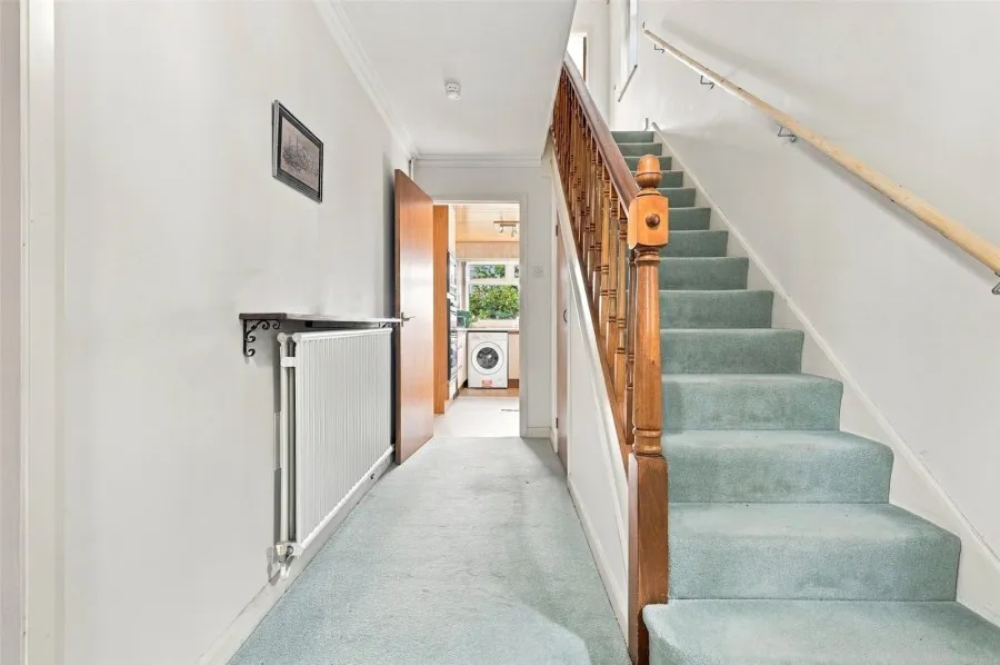 House Under Offer with 3 bedrooms in Sawbridgeworth, CM21, photo 5