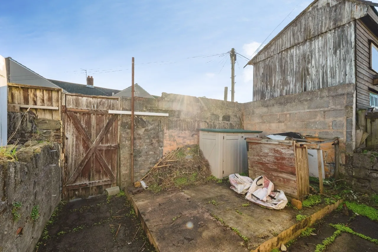 Tymawr Street, Port Tennant, SA1, photo 18