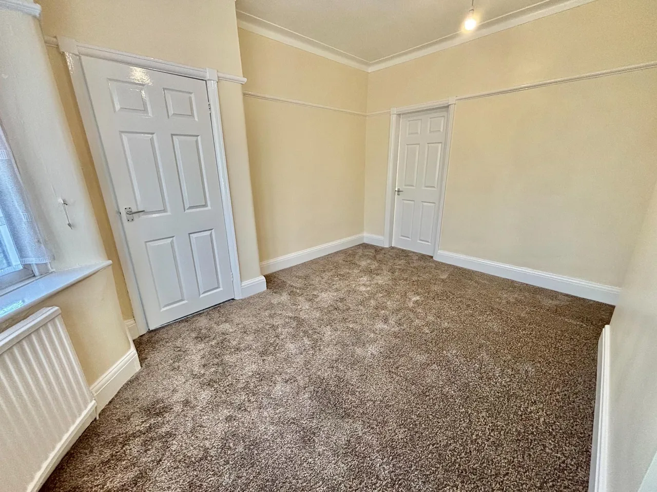 Suffolk Street, Oldham, OL9, photo 3