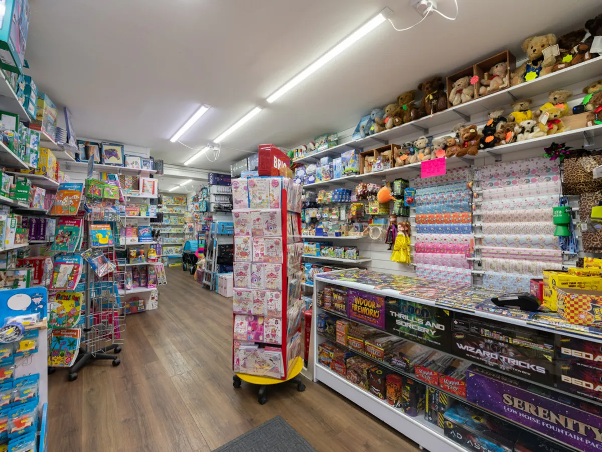 Lillie Road, London, SW6, photo 11