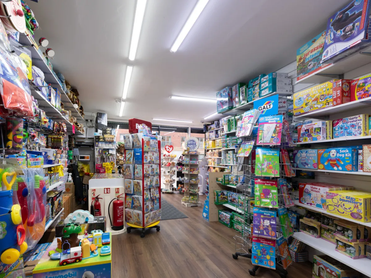 Lillie Road, London, SW6, photo 10