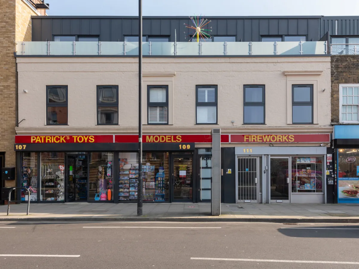 9 bed flat for sale, Lillie Road, London, SW6