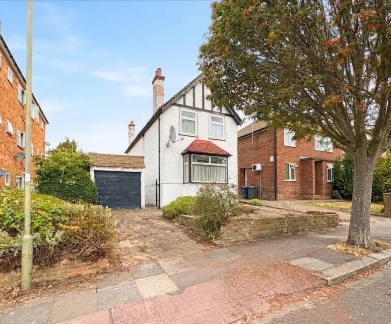 3 bed plot for sale — Shakespeare Road, Mill Hill, NW7, London