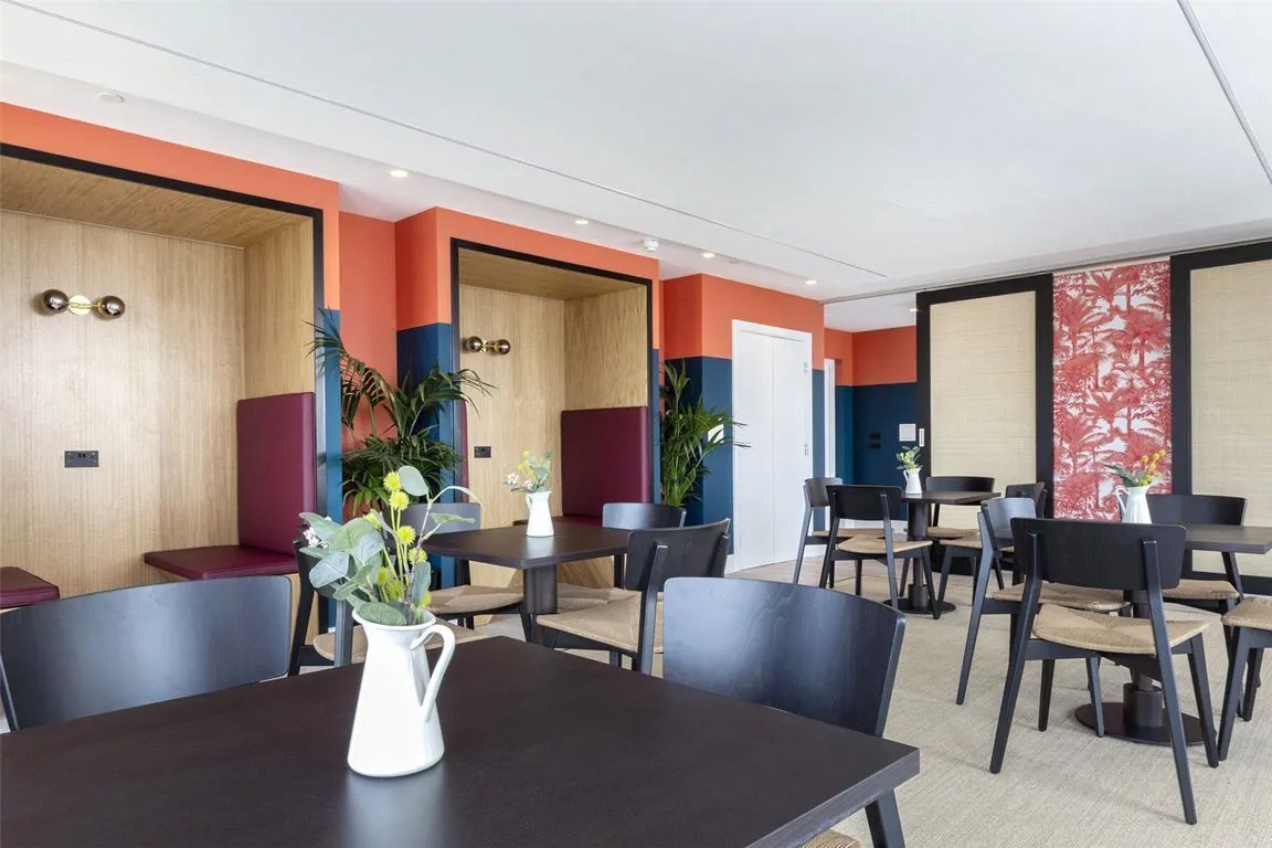 Westgate House, Ealing, photo 13