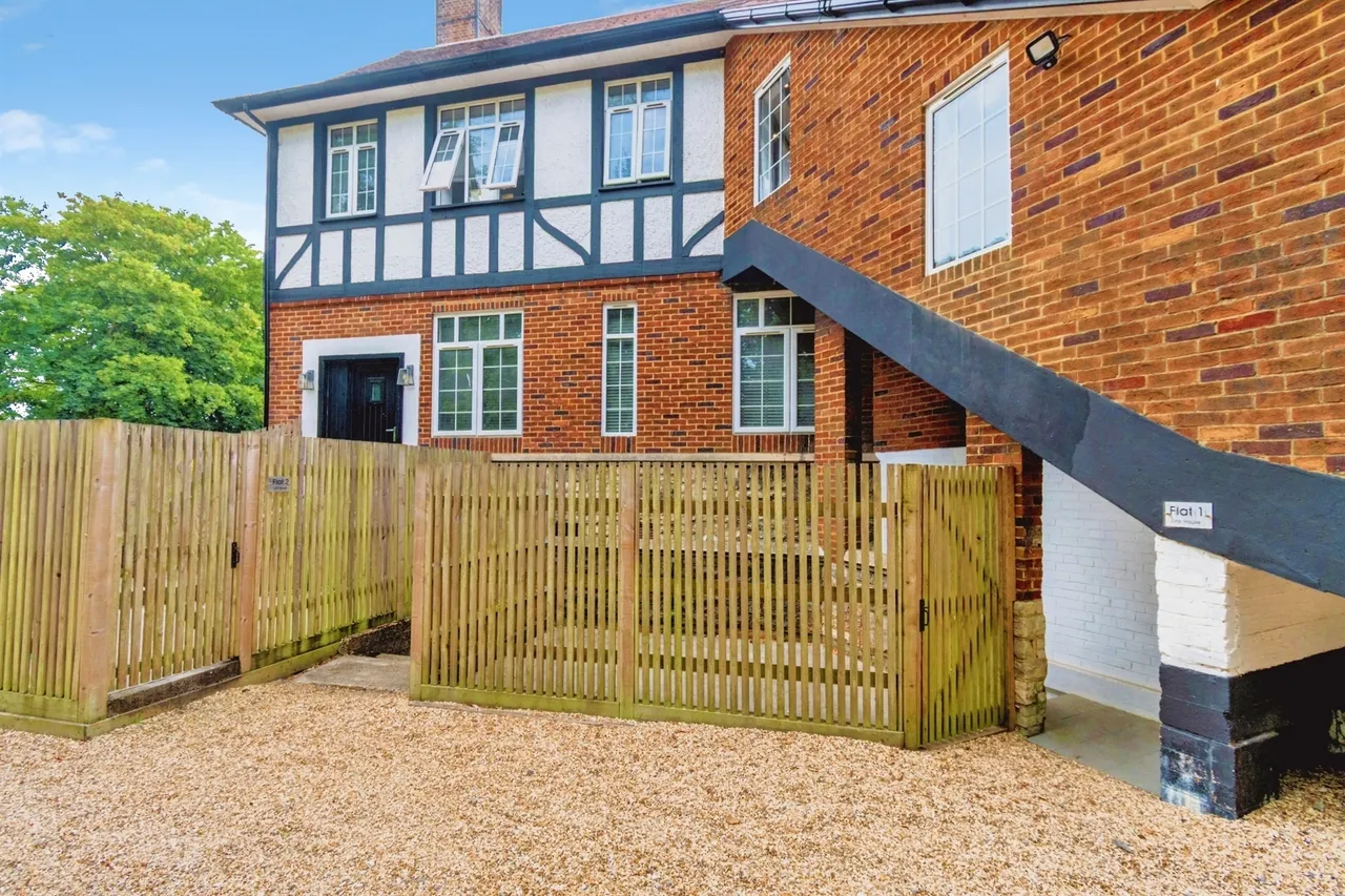 Millbrook Road East, Southampton, photo 11