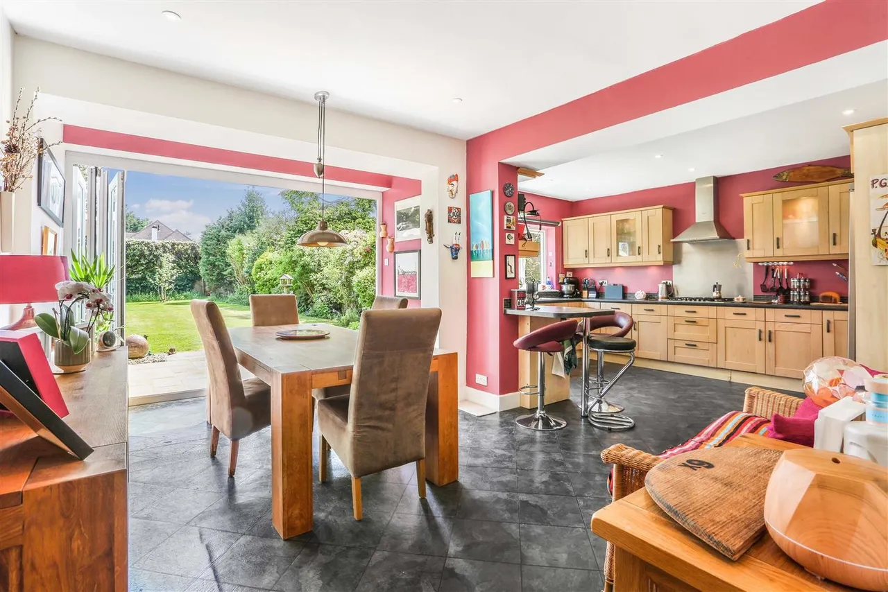 Ranmore Road, Cheam, Surrey, SM2 7LT, photo 9