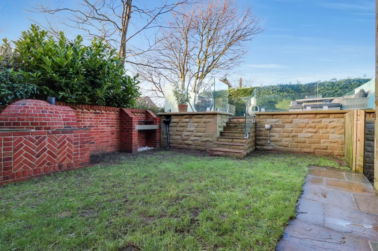 Haigh House Hill, Huddersfield, HD3, photo 24