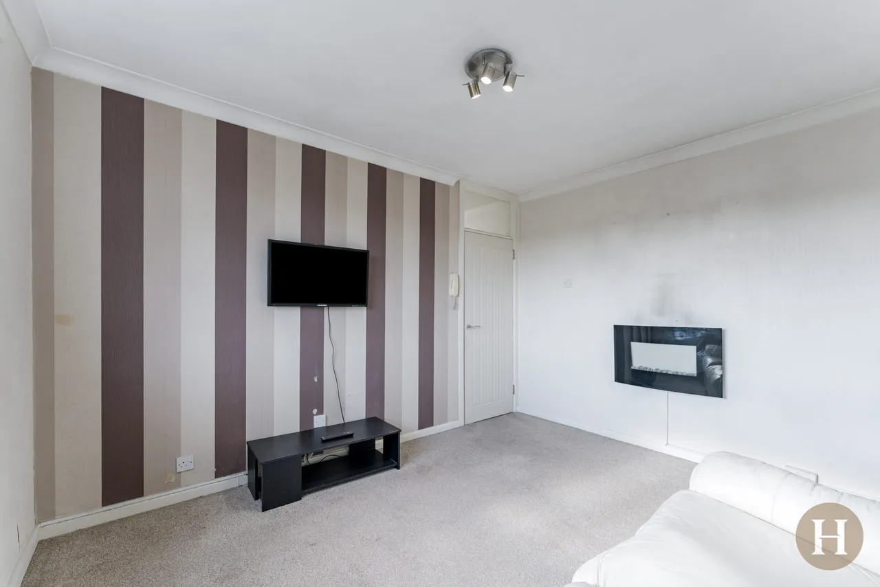 Griffin Court West Drive, Birmingham, B5, photo 4
