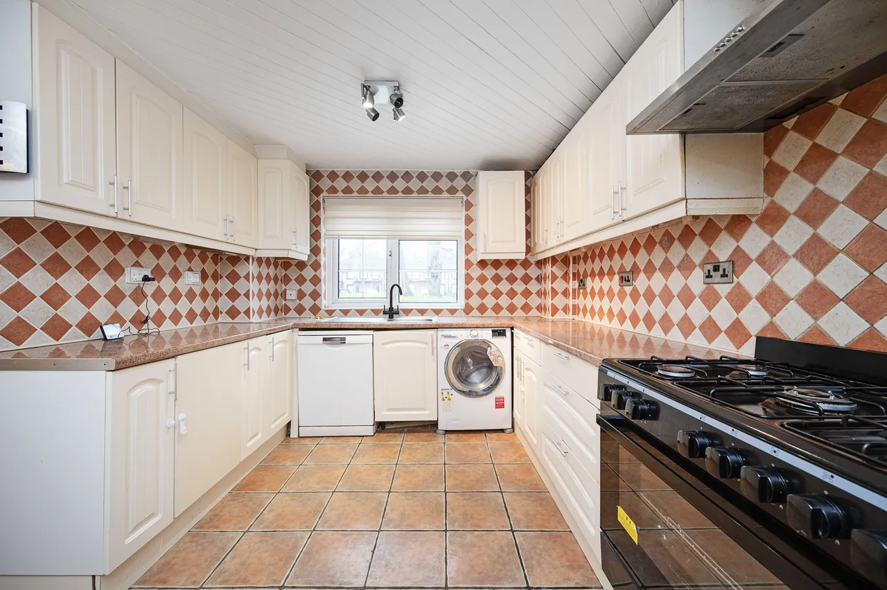 3 bed house to rent, London, E1