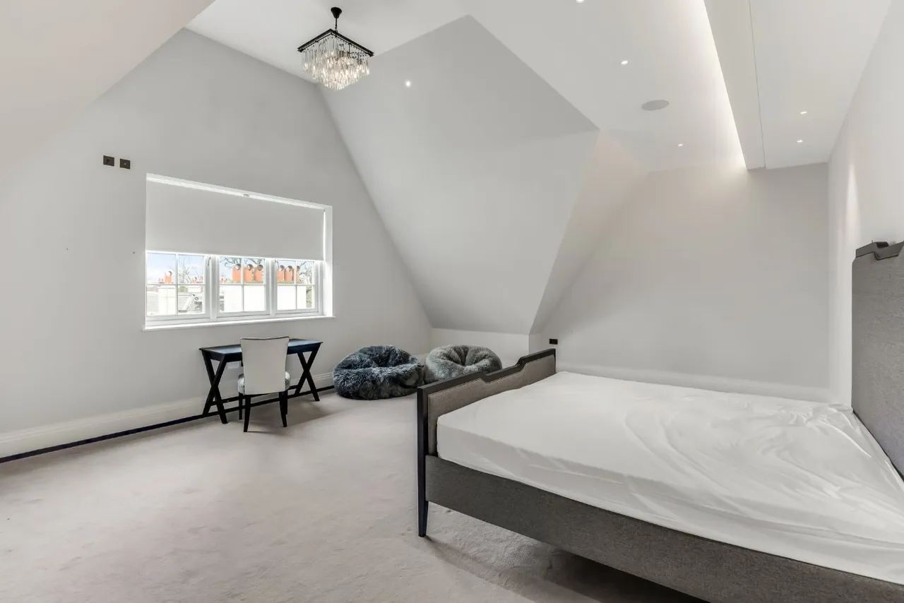 The Bishops Avenue, Hampstead Garden Suburb, N2 0BJ, photo 18