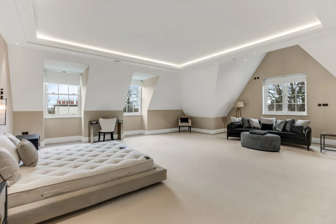 The Bishops Avenue, Hampstead Garden Suburb, N2 0BJ, photo 5