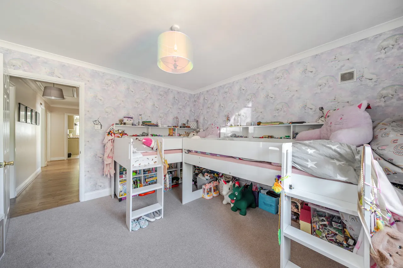 Briar Glen, Cookham, SL6, photo 7