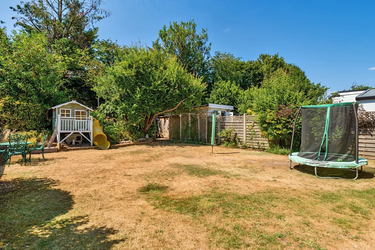 Briar Glen, Cookham, SL6, photo 11