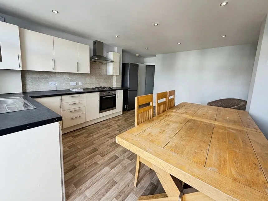 Long Lane, Bexleyheath, DA7, photo 15