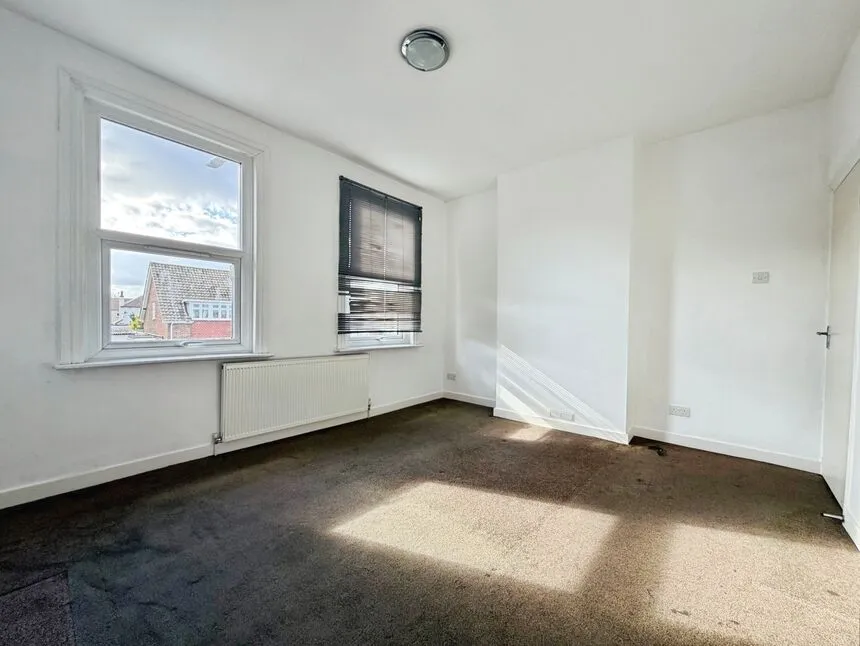 Long Lane, Bexleyheath, DA7, photo 7