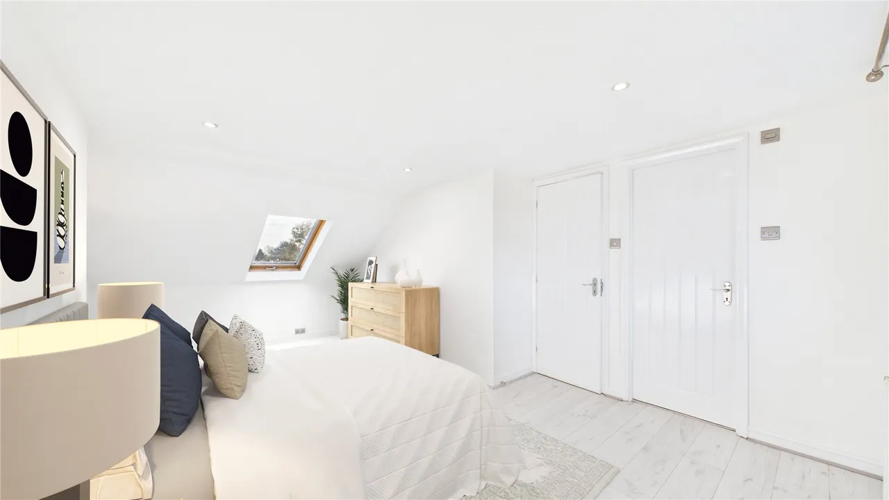 Hazel Road, Mytchett, GU16, photo 8