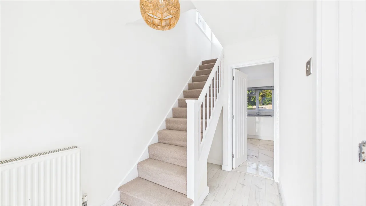 Hazel Road, Mytchett, GU16, photo 6