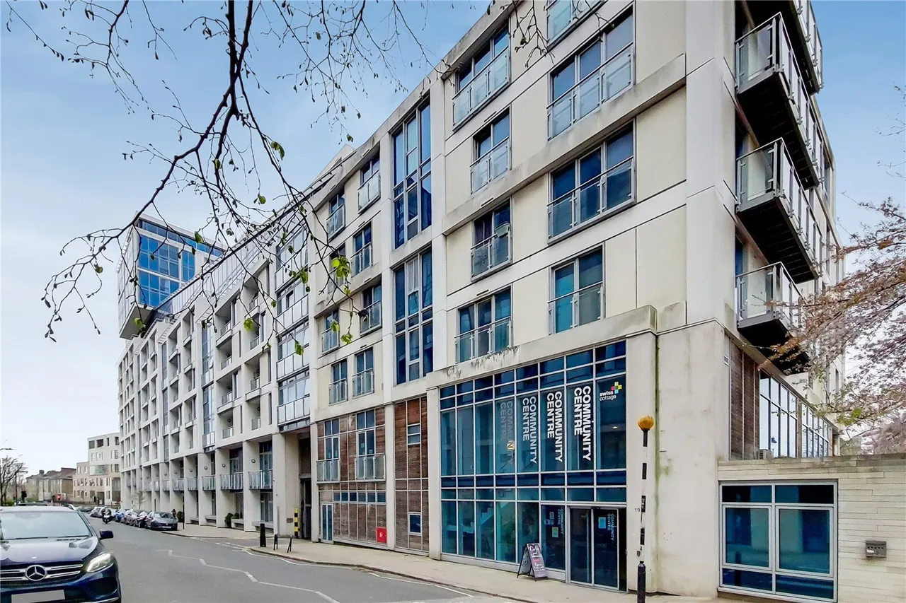 Winchester Road, London, NW3, photo 12