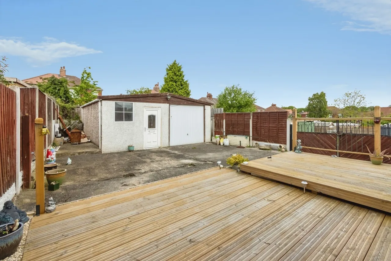Bevin Crescent, Wakefield, West Yorkshire, WF1, photo 16