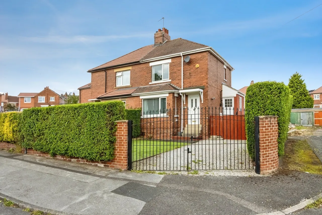 Bevin Crescent, Wakefield, West Yorkshire, WF1, photo 22