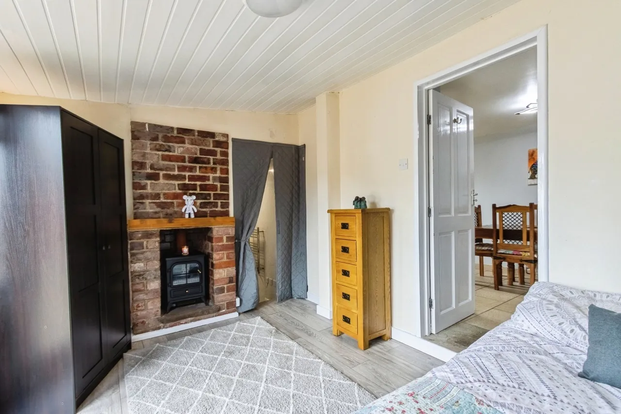 Bevin Crescent, Wakefield, West Yorkshire, WF1, photo 10
