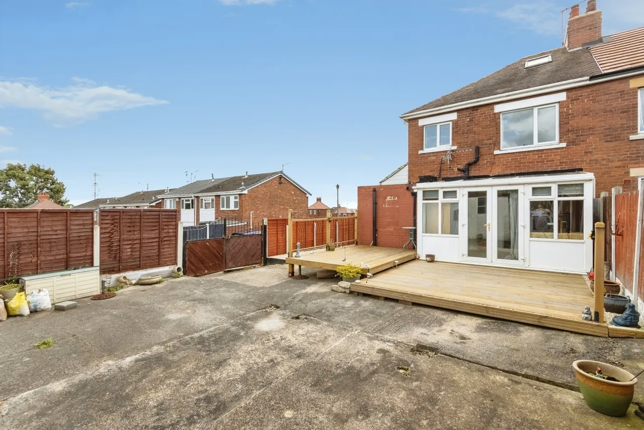 Bevin Crescent, Wakefield, West Yorkshire, WF1, photo 20