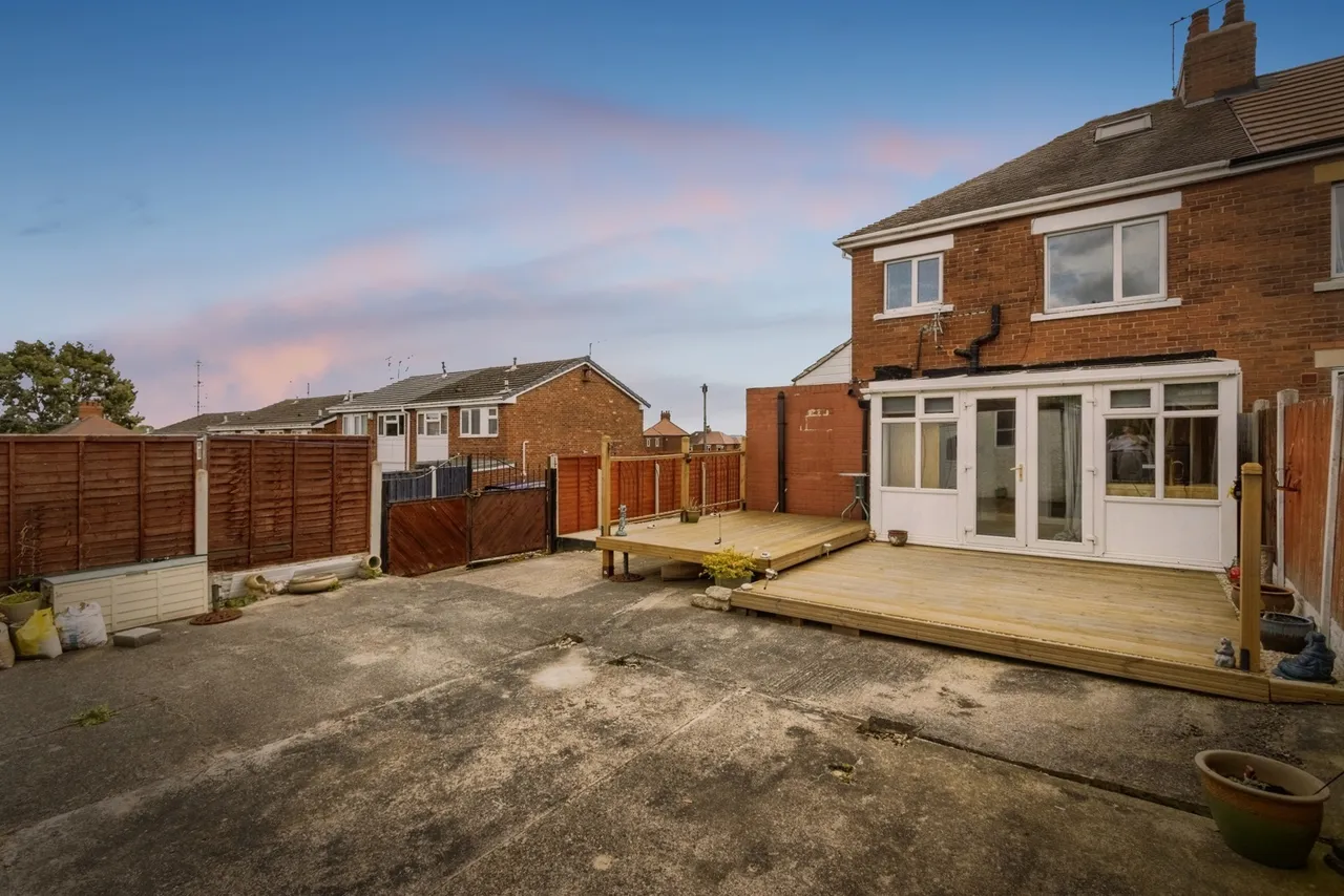 Bevin Crescent, Wakefield, West Yorkshire, WF1, photo 4