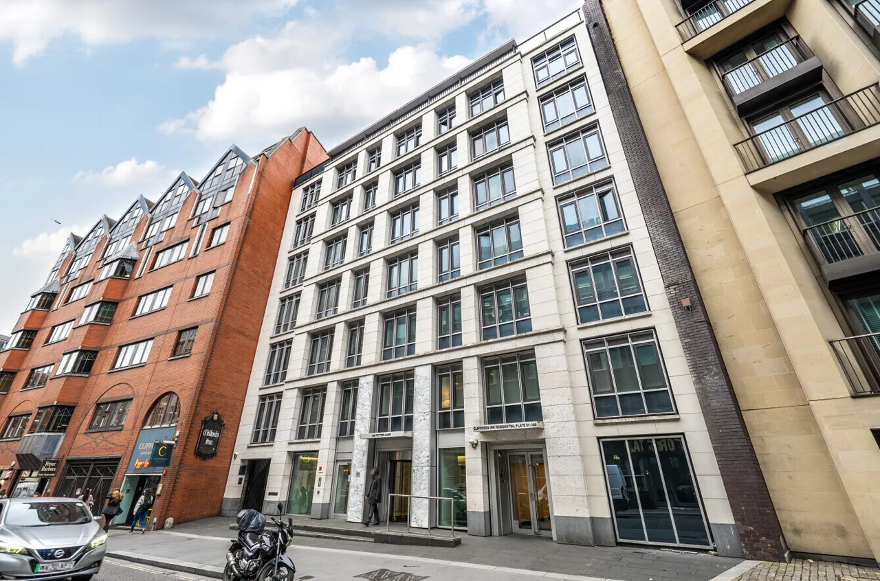 flat for sale — Fetter Lane, London