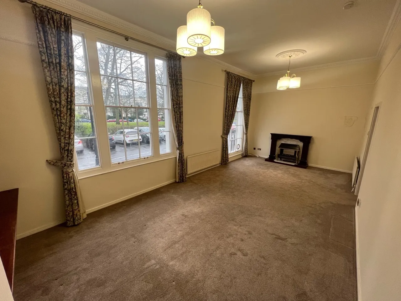 Clarendon Square, Leamington Spa, CV32, photo 2