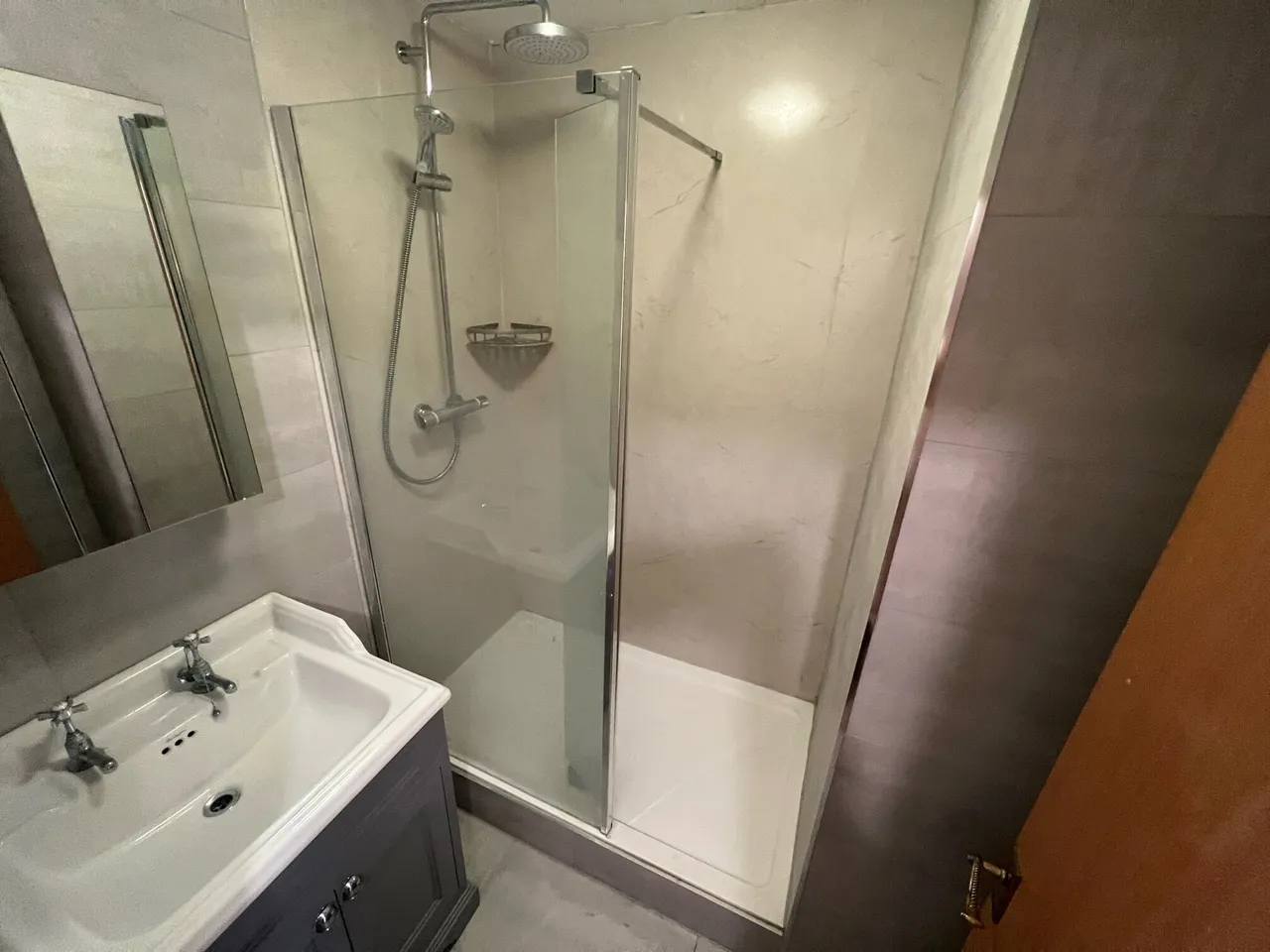 Clarendon Square, Leamington Spa, CV32, photo 4