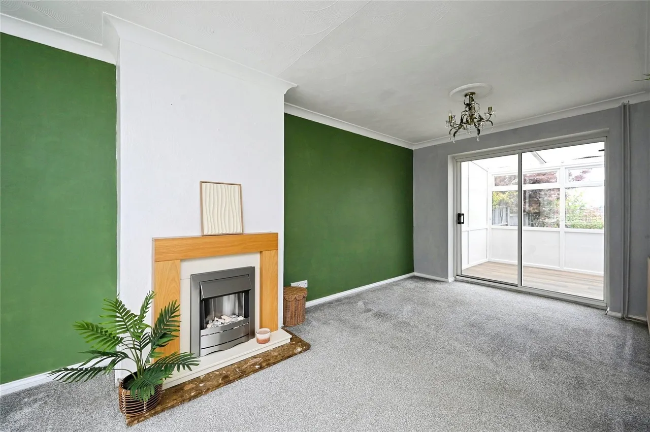Langford Road, Mansfield, Nottinghamshire, NG19, photo 2