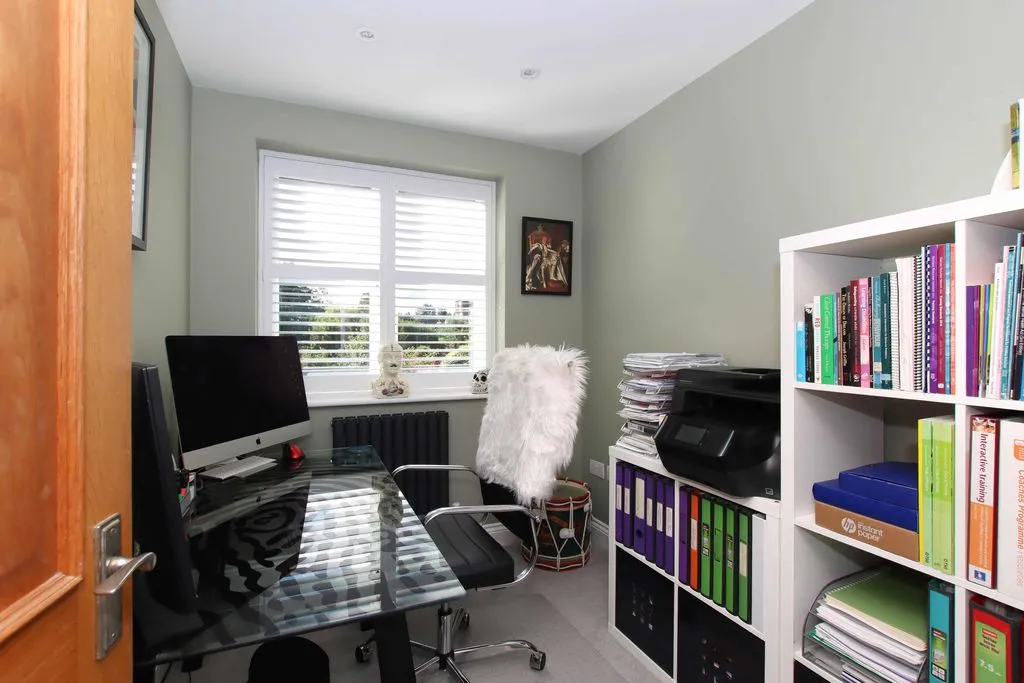 Cemmaes Court Road, Hemel Hempstead, HP1, photo 10