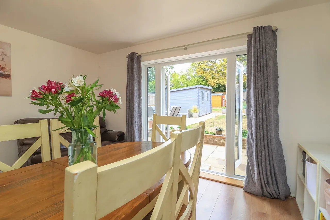 Boundary Crescent, Stony Stratford, MK11, photo 7