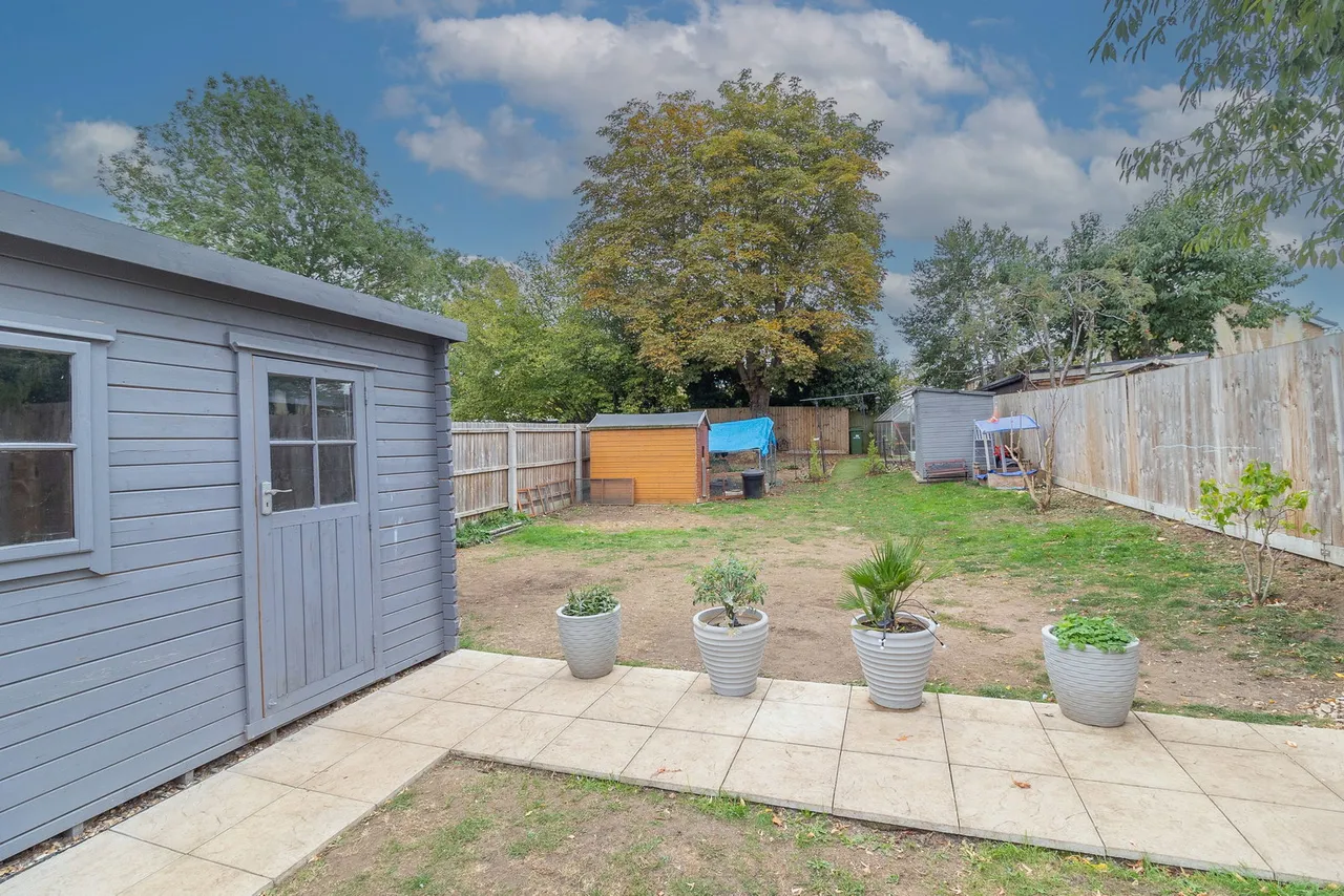 Boundary Crescent, Stony Stratford, MK11, photo 28
