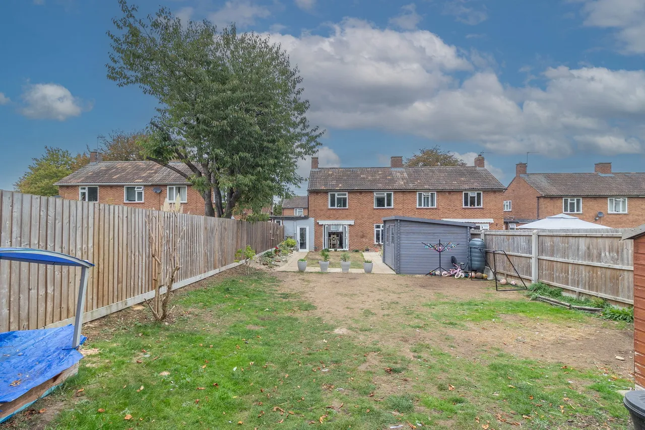 Boundary Crescent, Stony Stratford, MK11, photo 26