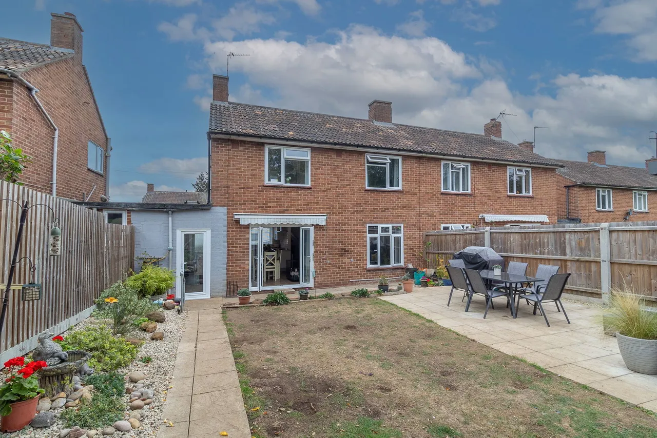 Boundary Crescent, Stony Stratford, MK11, photo 27