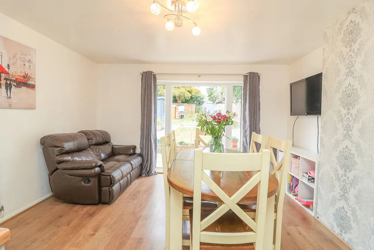 Boundary Crescent, Stony Stratford, MK11, photo 5